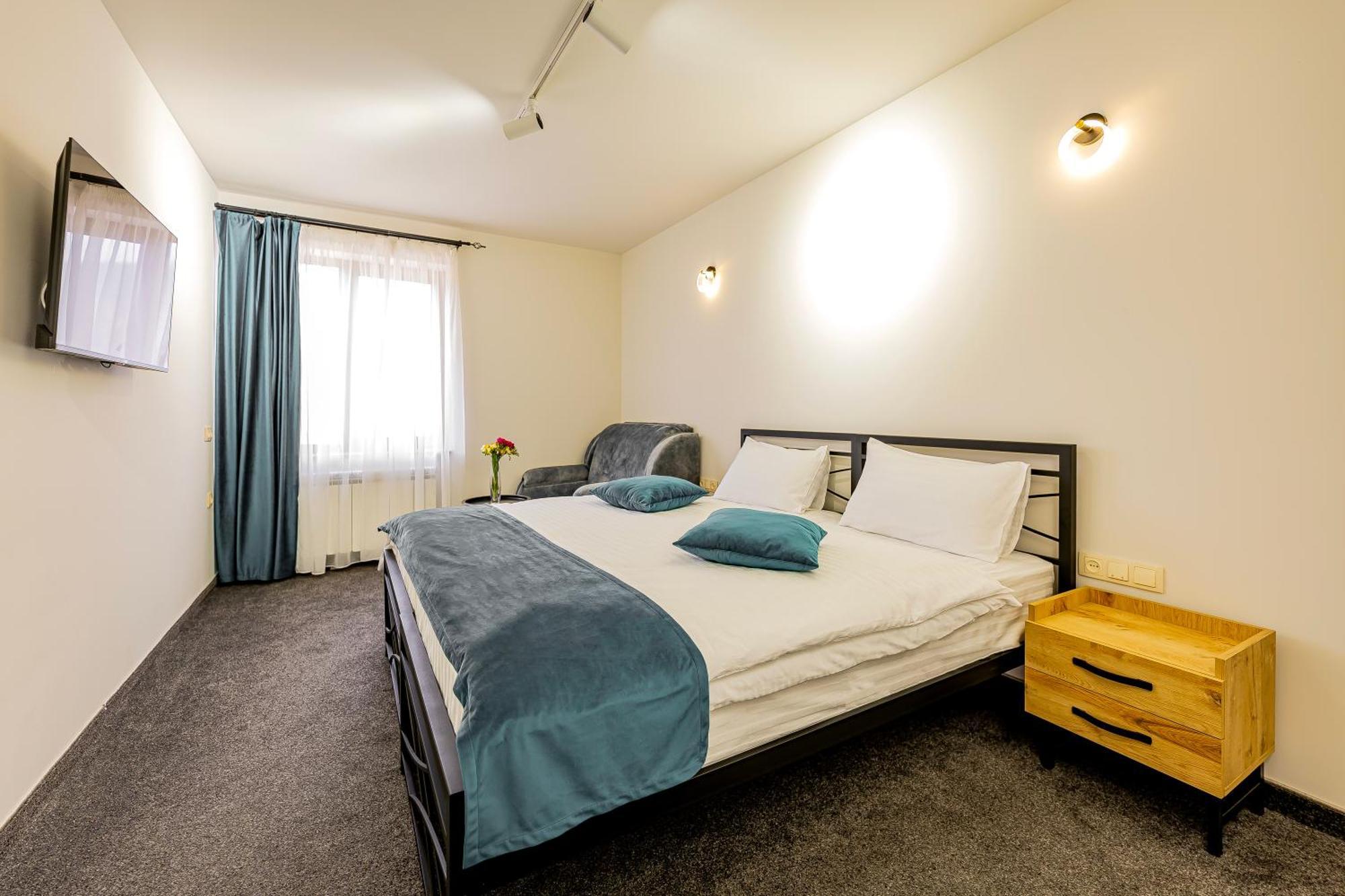 Taniqinn Dilijan Hotel Экстерьер фото